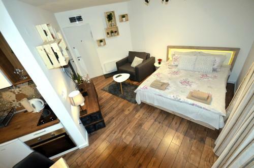 Clean&cozy Apartmani Divcibare