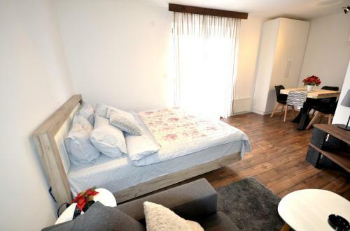 Clean&cozy Apartmani Divcibare