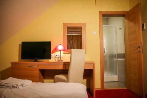 Bed & Breakfast Madea Apartment Pezo