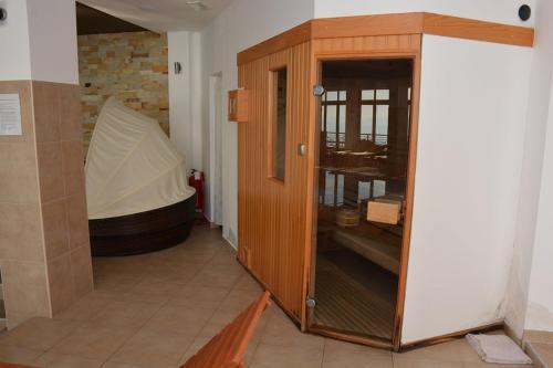 Apartment G6
