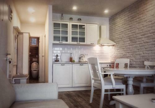 Evergreen Apartments