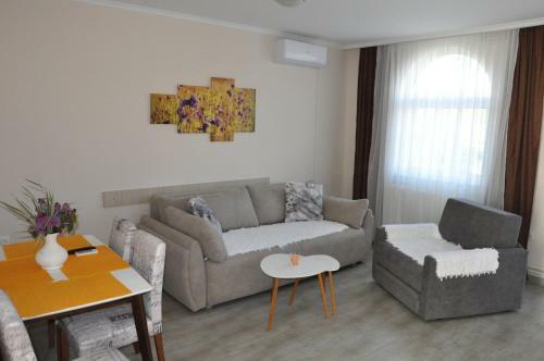 Aria Apartments