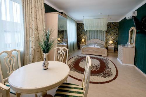Zhar Ptitsa Hotel