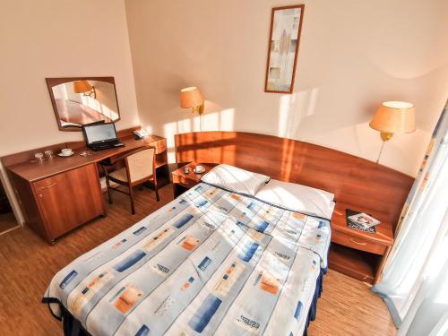 Hotel Country Club Tropicana Park