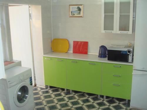Hostal Summer Accommodation Na Nizhnesadovoy