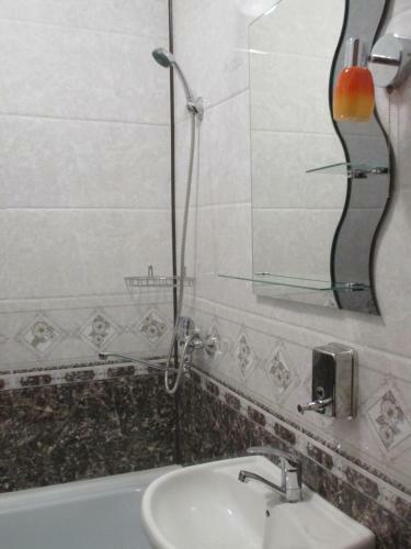 Hostal Guest House Uyut