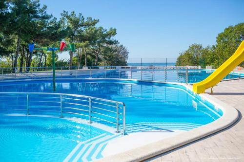 Hotel Privetlivy Bereg