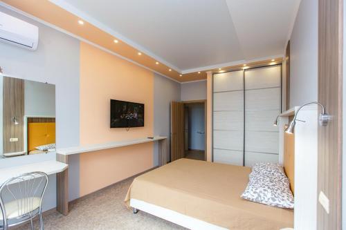 Apartment On Khalturina 30