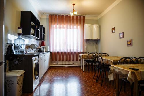 Dom Hostel
