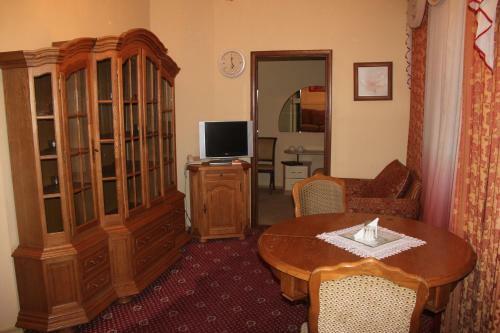 Hotel Berejki-hall