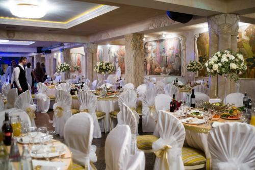 Hotel Berejki-hall