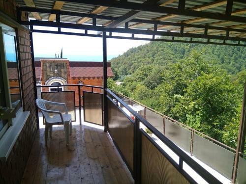 Hostal Oreshki Guest House