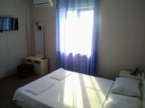 Hostal Oreshki Guest House