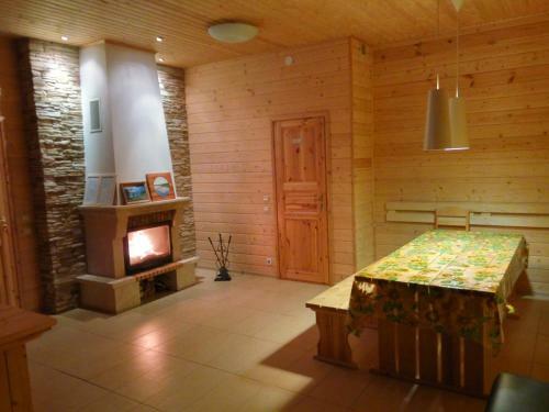 Hostal Khvoyny Guest House