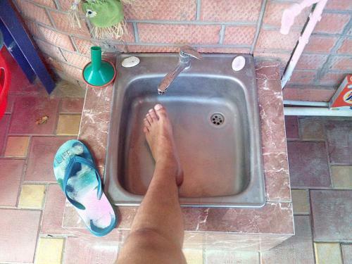 Hostal Gogolya Guest House