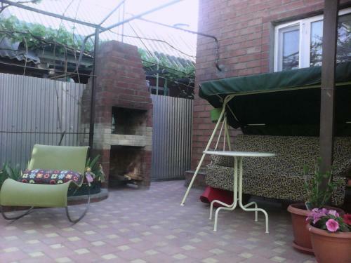 Hostal Gogolya Guest House