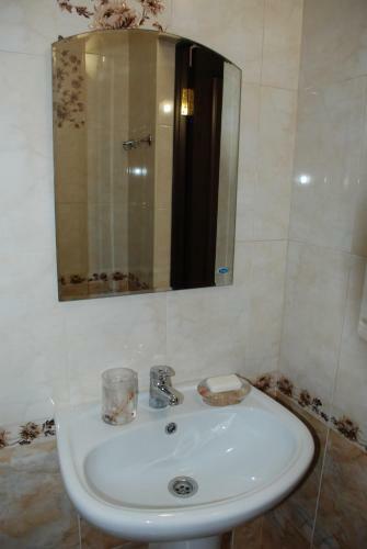 Hostal Guest House Uncle Chernomor