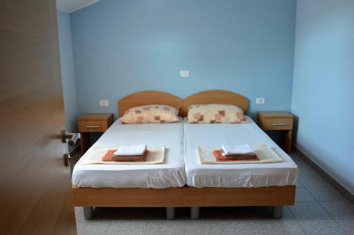 Rooms Hrpelje