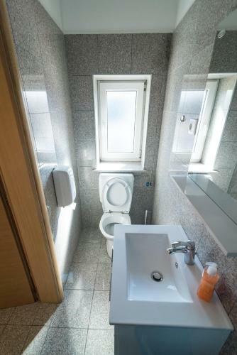 Rooms Hrpelje