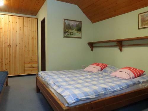Hostal Planinska Ko?a Na Gozdu