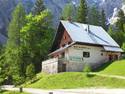 Hostal Planinska Ko?a Na Gozdu