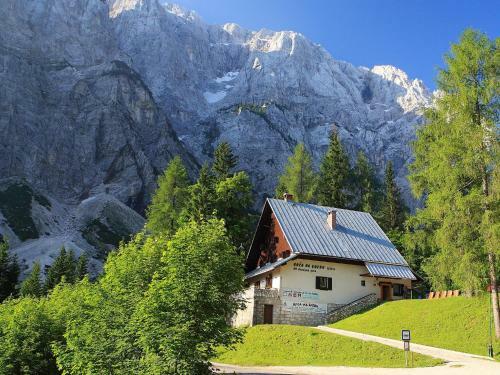 Hostal Planinska Ko?a Na Gozdu