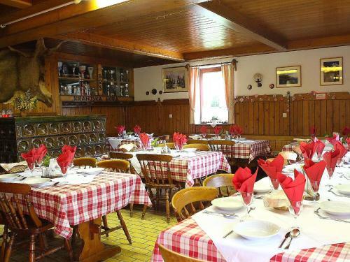 Hostal Planinska Ko?a Na Gozdu