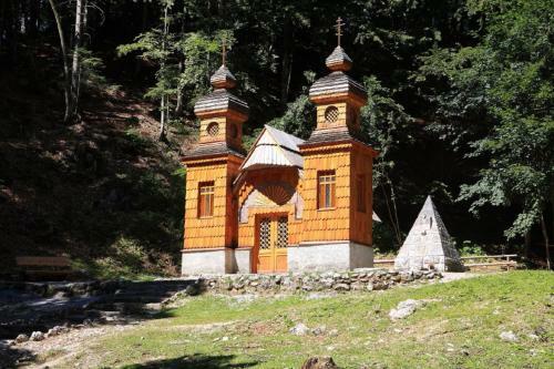 Hostal Planinska Ko?a Na Gozdu