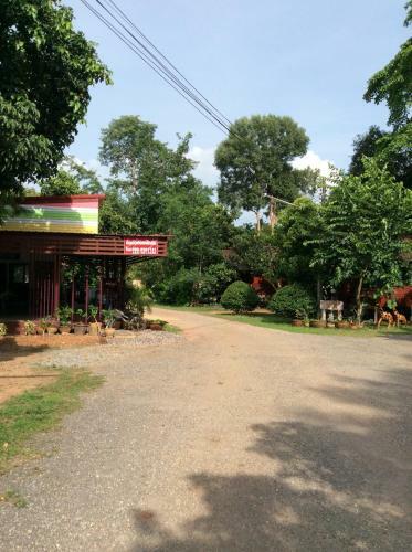 Hostal Pruksa Resort Prachin Buri