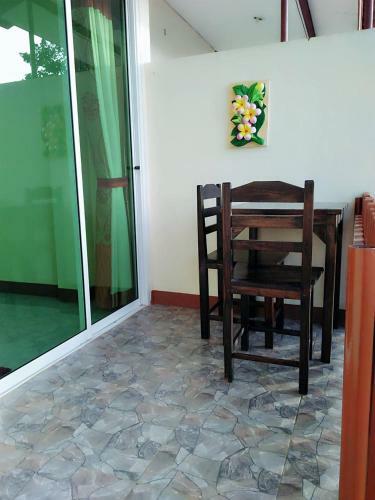 Hotel Buran Phucheefah Resort