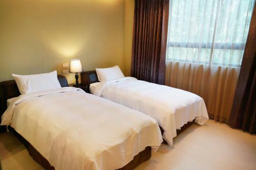 823 Tourist Hotel