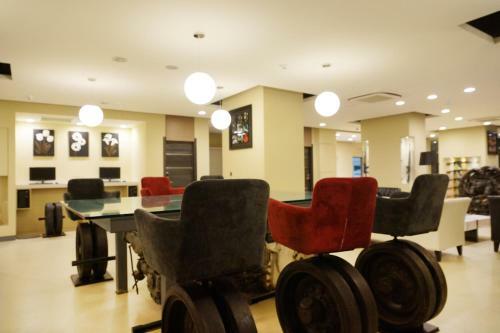 823 Tourist Hotel