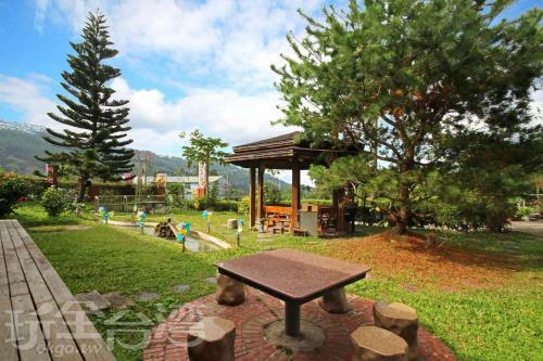 Hua Shan Hor Yuan Homestay