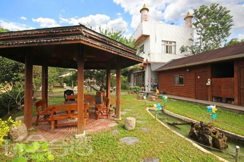 Hua Shan Hor Yuan Homestay