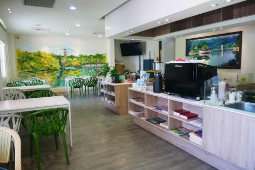 Albergue Chengching Lakefront Resort