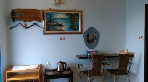 Light And Shadow B&B