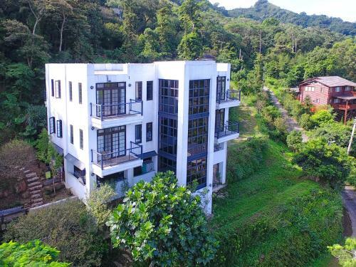 Grassland Homestay