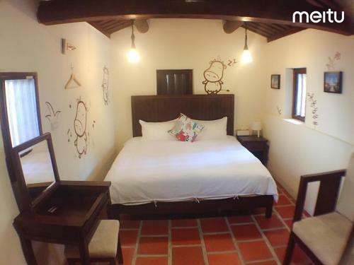 Longmen Inn Bed And Breakfast