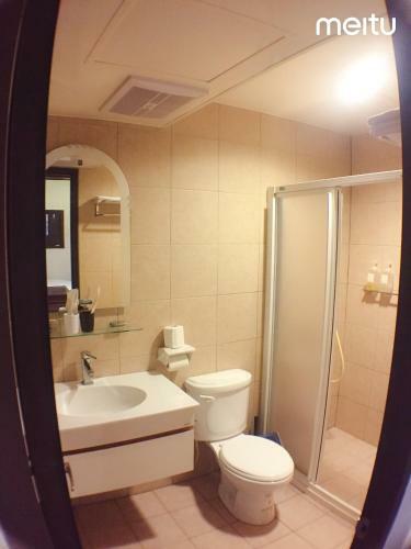 Longmen Inn Bed And Breakfast