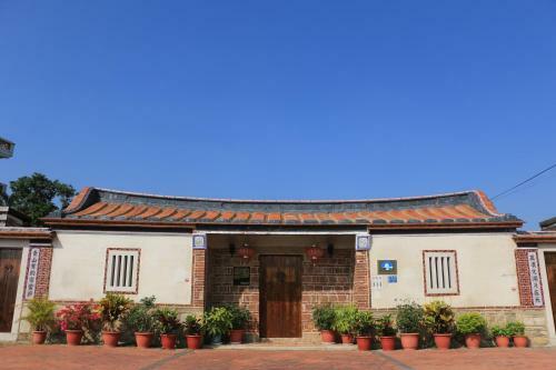 Longmen Inn Bed And Breakfast