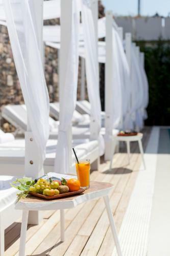 Cunda Pur Beyaz Hotel