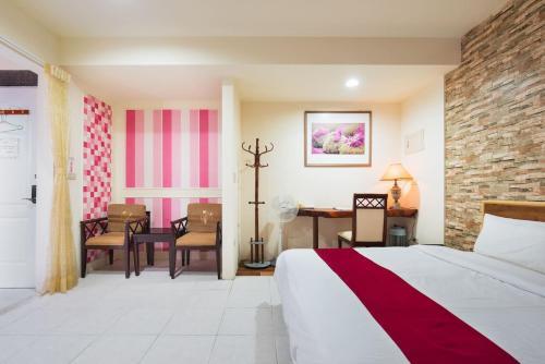 Hostal Tainan B&B Hall West Centra