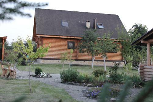 Log Cabin