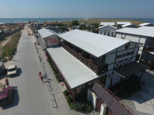 Hotel Azov Le Chalet
