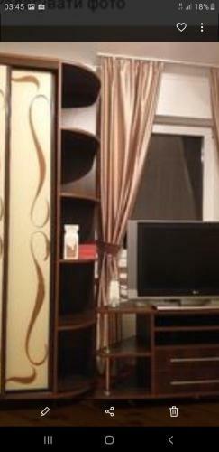 Hostal House