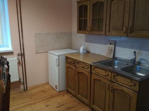 Hostal Oselya Guest House