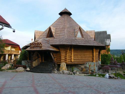 Hotel Kolyba Opryshkiv