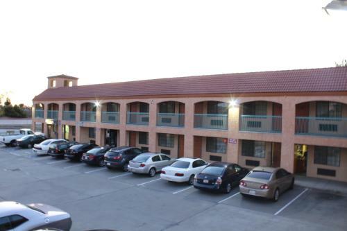 Motel Travelers Inn