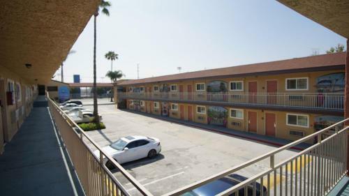 Motel Los Angeles Inn & Suites - Lax
