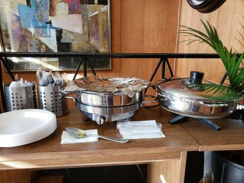 Motel Colonial Inn Extended Stay